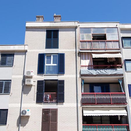 Valkane Beach Studio Apartment Pula Bagian luar foto