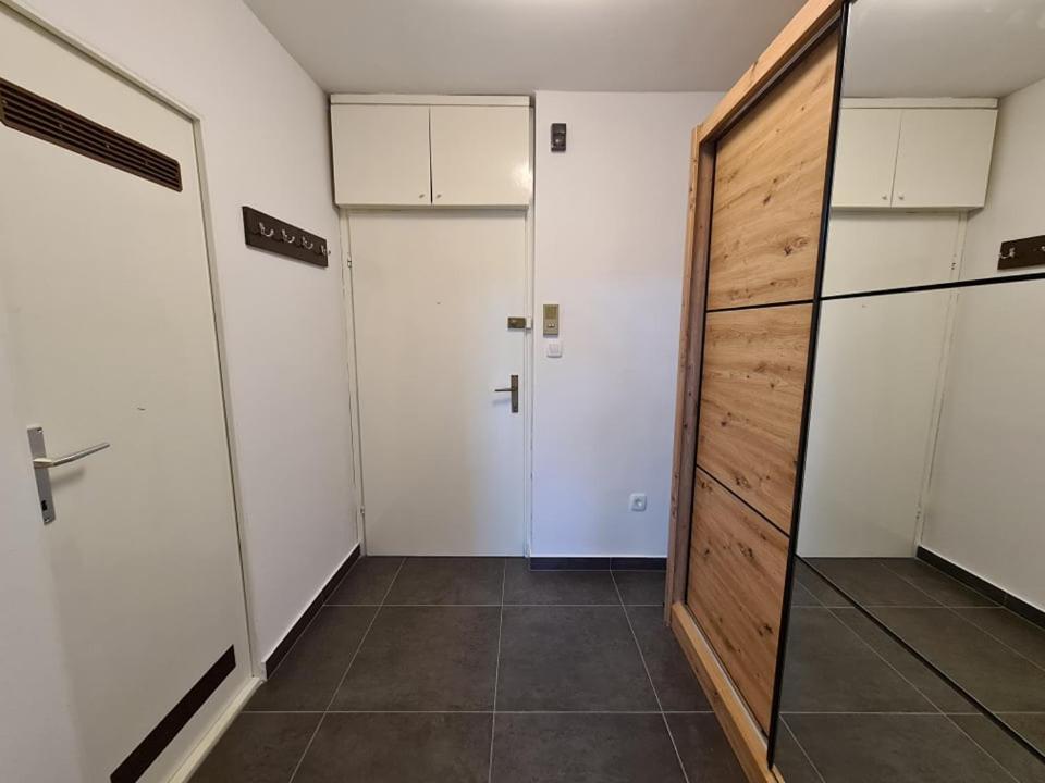 Valkane Beach Studio Apartment Pula Bagian luar foto
