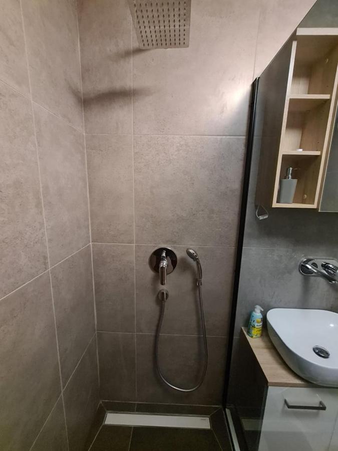 Valkane Beach Studio Apartment Pula Bagian luar foto